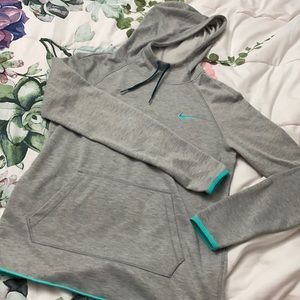 Nike Dry-Fit Sweater